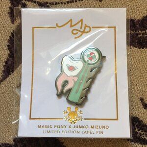 NWT Junko Mizuno Sugar Tooth Lapel Pin Limited Edition Enamel Art Collectible